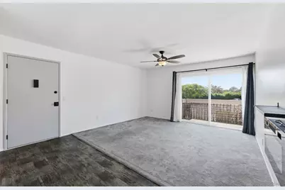  405 Requeza St #H12, Encinitas, CA 92024 - Photo 3