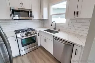 2552-2556 B St, San Diego, CA 92102 - Photo 35