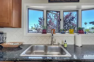 14552 Topsham St, Poway, CA 92064 - Photo 11