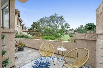  170 Las Banderas Drive, Solana Beach, CA 92075 - Photo 21