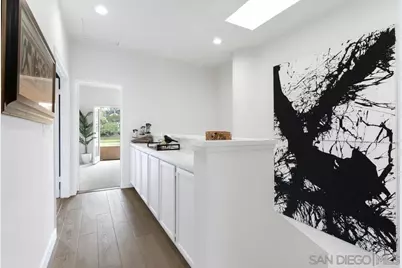  170 Las Banderas Drive, Solana Beach, CA 92075 - Photo 23