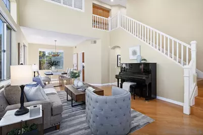  5381 Renaissance Ave, San Diego, CA 92122 - Photo 3