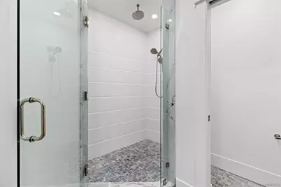  747 Orange Ave #301, Coronado, CA 92118 - Photo 5