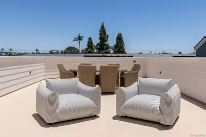  747 Orange Ave #302, Coronado, CA 92118 - Photo 11