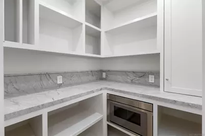  747 Orange Ave #304, Coronado, CA 92118 - Photo 9
