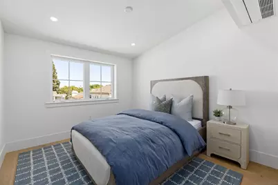  747 Orange Ave #304, Coronado, CA 92118 - Photo 15