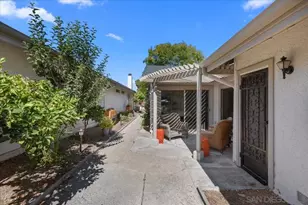 1233 Camino Del Lago, San Marcos, CA 92078 - Photo 9