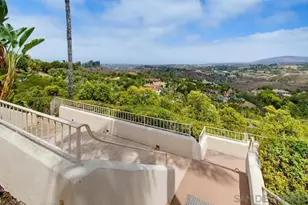 18103 Via Ascenso, Rancho Santa Fe, CA 92067 - Photo 55