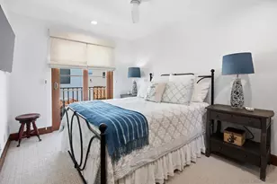 935 F Ave, Coronado, CA 92118 - Photo 47