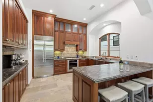 935 F Ave, Coronado, CA 92118 - Photo 19