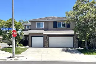 23997 Pepperleaf St, Murrieta, CA 92562 - Photo 1