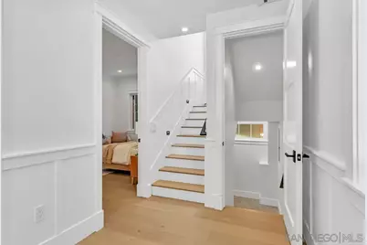  1058 Isabella Avenue, Coronado, CA 92118 - Photo 5