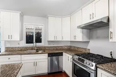  152 E Oxford Street, Chula Vista, CA 91911 - Photo 5