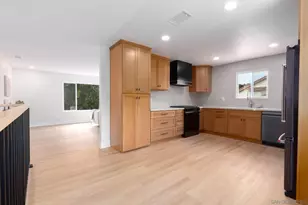361 E Indian Rock Rd, Vista, CA 92084 - Photo 9
