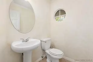 672 Inverlochy Dr, Fallbrook, CA 92028 - Photo 13