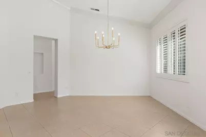 672 Inverlochy Drive, Fallbrook, CA 92028 - Photo 9