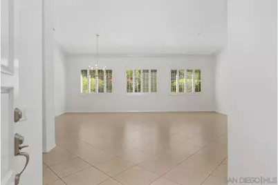  672 Inverlochy Drive, Fallbrook, CA 92028 - Photo 5