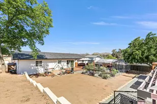 9861 Bon Vue Dr, El Cajon, CA 92021 - Photo 29