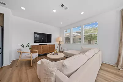  39392 Corvina Ln, Temecula, CA 92591 - Photo 9