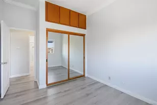 8310 Regents Rd, San Diego, CA 92122 - Photo 25