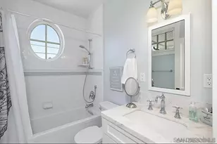 421 8th St, Coronado, CA 92118 - Photo 19