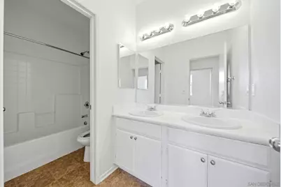  1360 Santa Victoria Rd #4, Chula Vista, CA 91913 - Photo 9