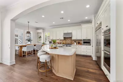  8149 Calle Catalonia, Carlsbad, CA 92009 - Photo 11