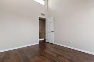 5252 Balboa Arms Dr, San Diego, CA 92117 - Photo 21