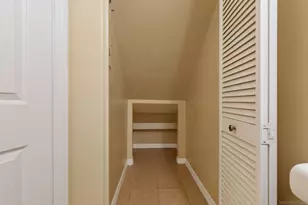 5252 Balboa Arms Dr, San Diego, CA 92117 - Photo 13