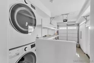 943 F Ave, Coronado, CA 92118 - Photo 53
