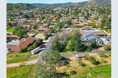  44 Carlson Ct, Poway, CA 92064 - Photo 3