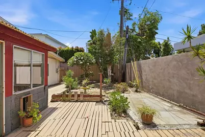  571 Marina Avenue, Coronado, CA 92118 - Photo 25