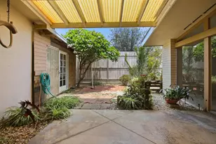 571 Marina Ave, Coronado, CA 92118 - Photo 11