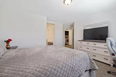  1976 W Ambassador Way, Hanford, CA 93230 - Photo 15