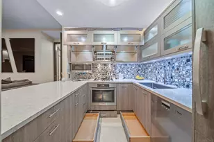 500 W Harbor Dr, San Diego, CA 92101 - Photo 11