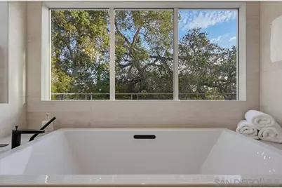  1306 Salisbury Rd, La Canada Flintridge, CA 91012 - Photo 13