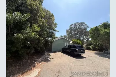  2499 Tuberose St, San Diego, CA 92105 - Photo 7