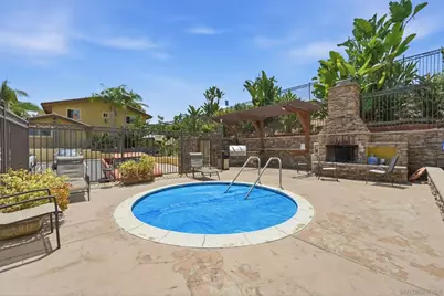  2736 B St #203, San Diego, CA 92102 - Photo 25