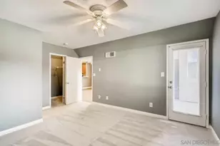7535 Charmant, San Diego, CA 92122 - Photo 7