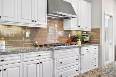  2077 Del Rincon Place, Escondido, CA 92026 - Photo 15