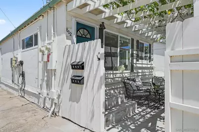  802 Vanderbilt Pl, San Diego, CA 92103 - Photo 3