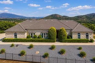 10015 El Capitan Real Rd, El Cajon, CA 92021 - Photo 1