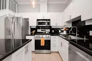 1277 Kettner Blvd, San Diego, CA 92101 - Photo 5