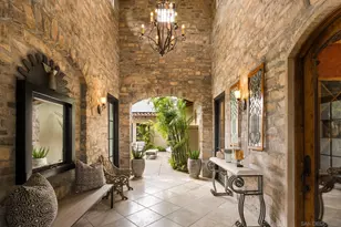 1040 Crest Dr, Encinitas, CA 92024 - Photo 33