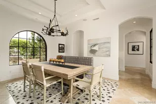 1040 Crest Dr, Encinitas, CA 92024 - Photo 13
