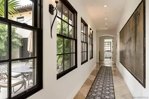 1040 Crest Dr, Encinitas, CA 92024 - Photo 21