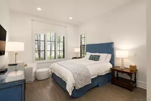 1040 Crest Dr, Encinitas, CA 92024 - Photo 23