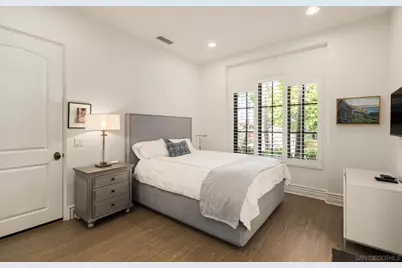  1040 Crest Dr, Encinitas, CA 92024 - Photo 25