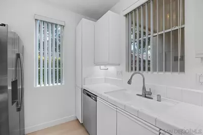  10921 Sabre Hill Dr #375, San Diego, CA 92128 - Photo 19