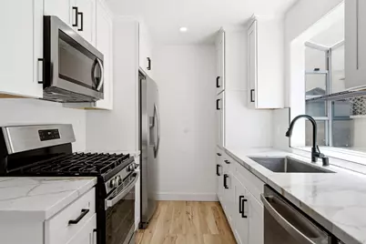  3063 Barnard St #1, San Diego, CA 92110 - Photo 7